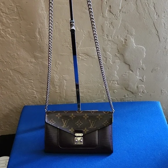 Louis Vuitton Portefeuiles  Mary Rose Monogram Firm price - Picture 5 of 13